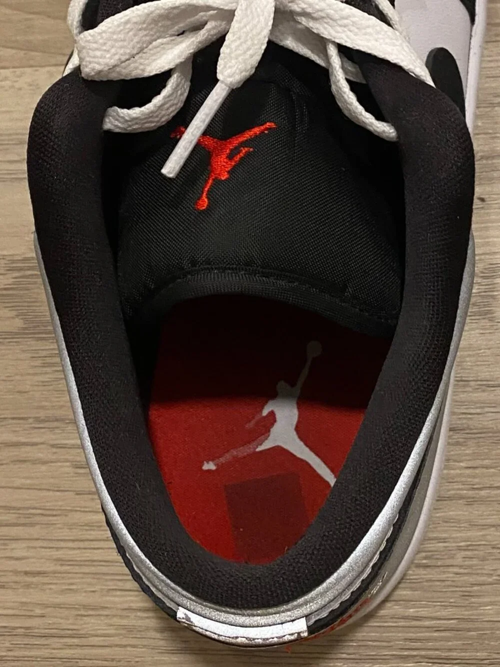 Air Jordan 1 Low SE Matte Silver Men’s 9